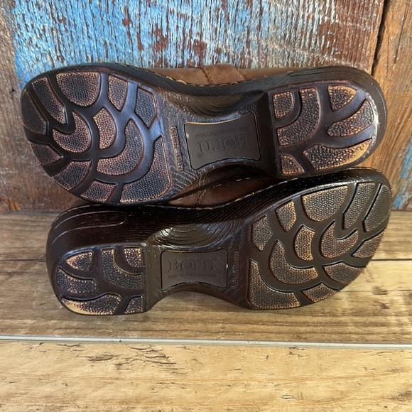 Born Brown Leather Heeled Clog Size 6 - Picture 6 of 6
